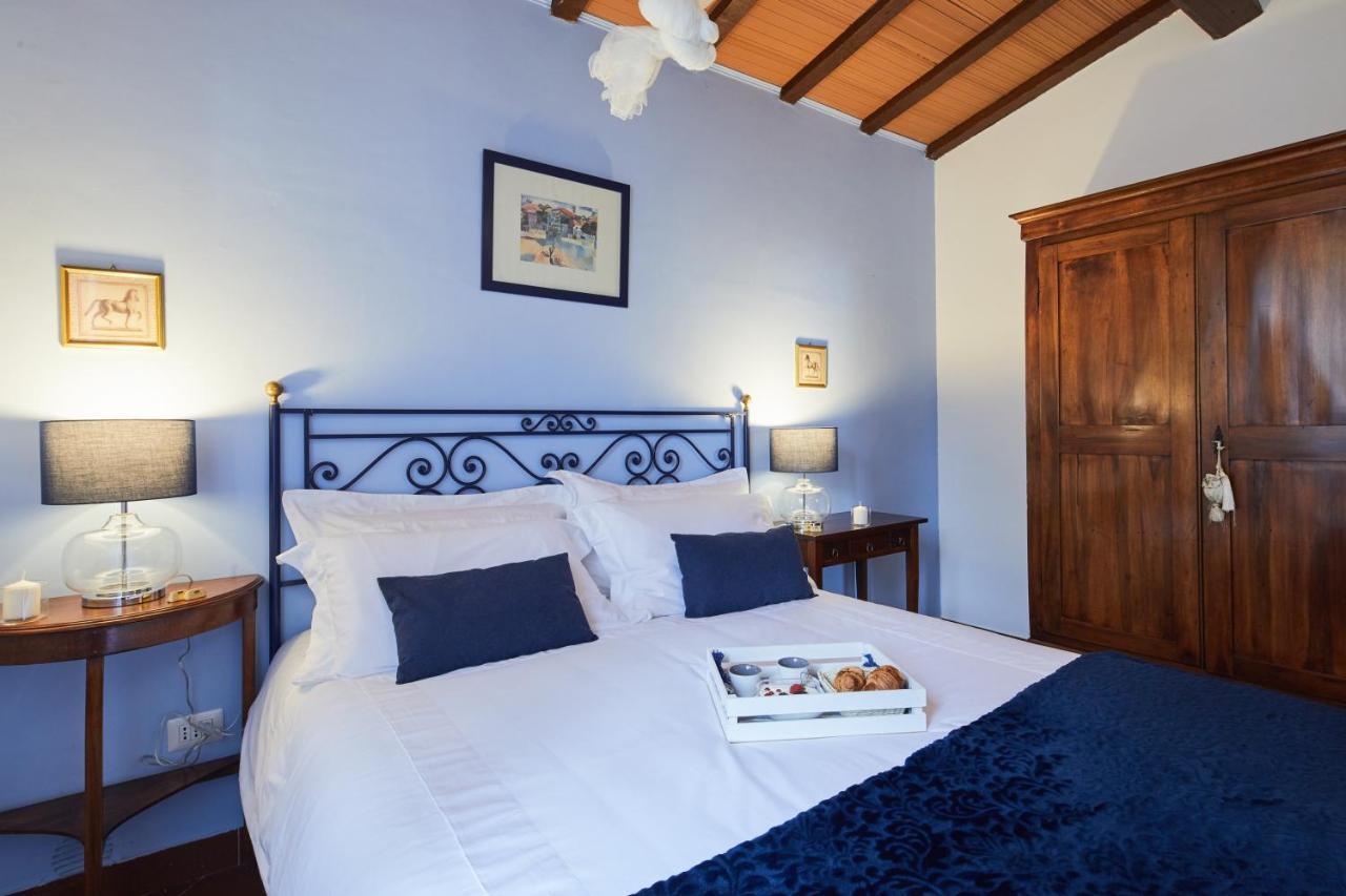 La Panoramica Gubbio - Maison De Charme - Casette E Appartamenti Self Catering Per Vacanze Meravigliose! ภายนอก รูปภาพ