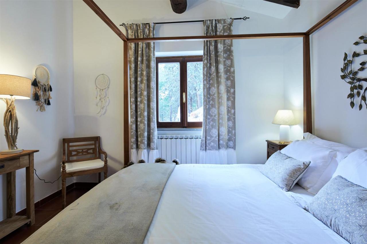 La Panoramica Gubbio - Maison De Charme - Casette E Appartamenti Self Catering Per Vacanze Meravigliose! ภายนอก รูปภาพ