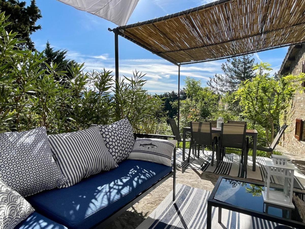 La Panoramica Gubbio - Maison De Charme - Casette E Appartamenti Self Catering Per Vacanze Meravigliose! ภายนอก รูปภาพ